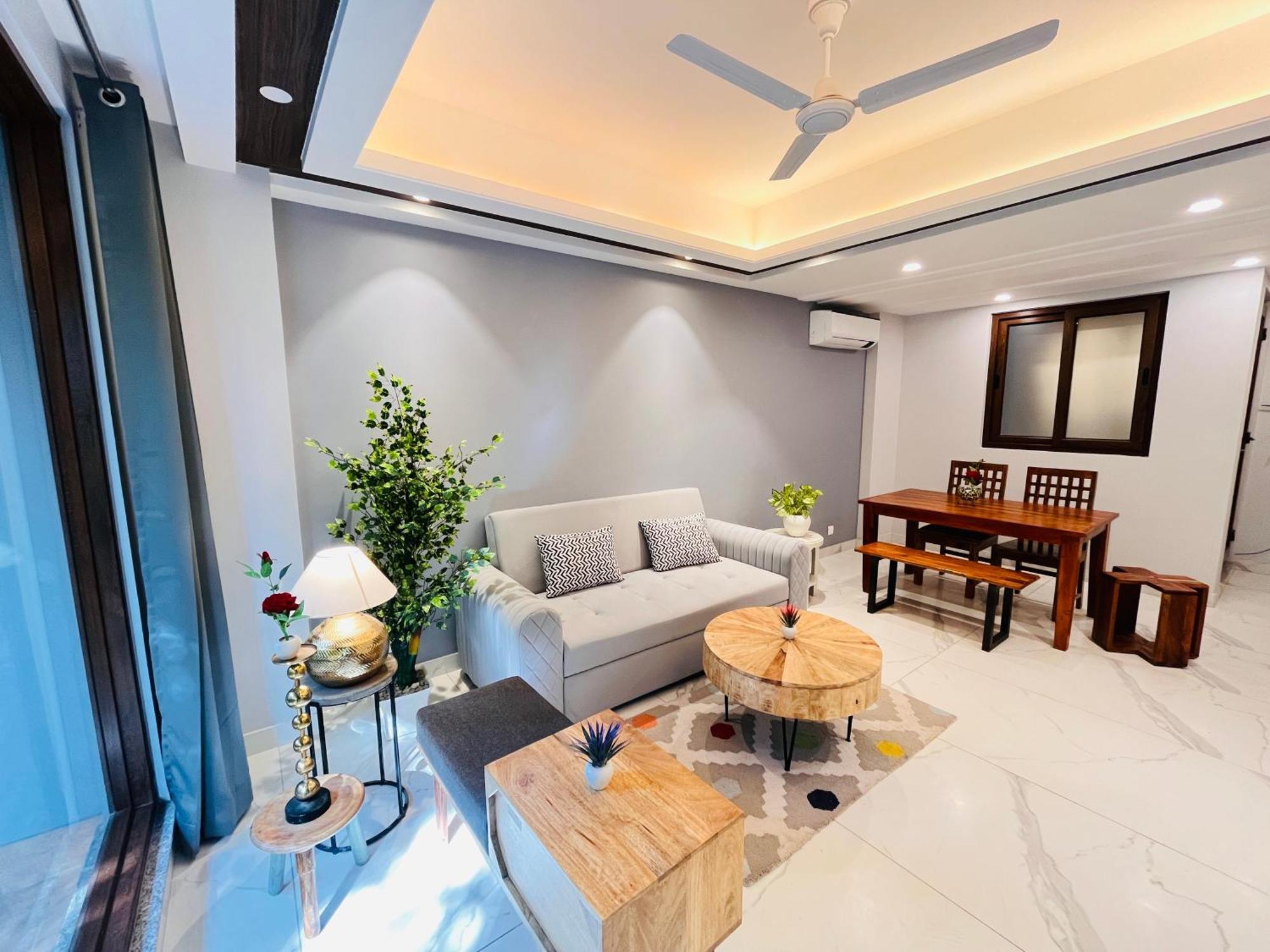 Hotel Gianmala Residency South Extension Near Aiims Delhi New Delhi Eksteriør bilde